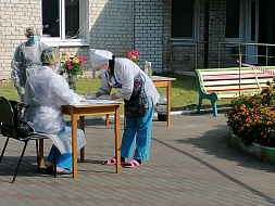 Голосование сотрудникам дома  интерната